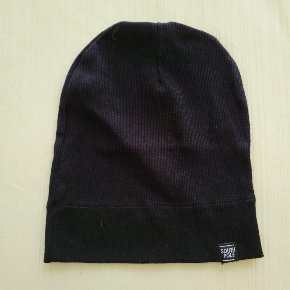 South pole beanie